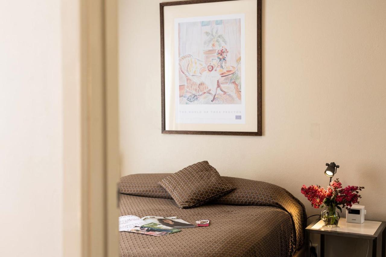 Forrest Hotel & Apartments Canberra Luaran gambar