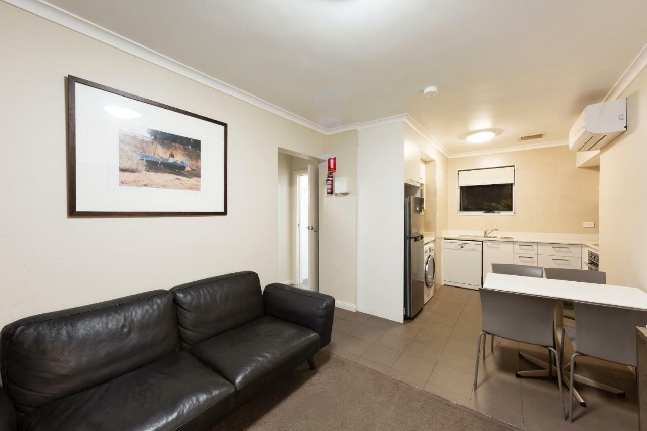Forrest Hotel & Apartments Canberra Luaran gambar